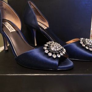 Badgley Mischka Blue Heels
